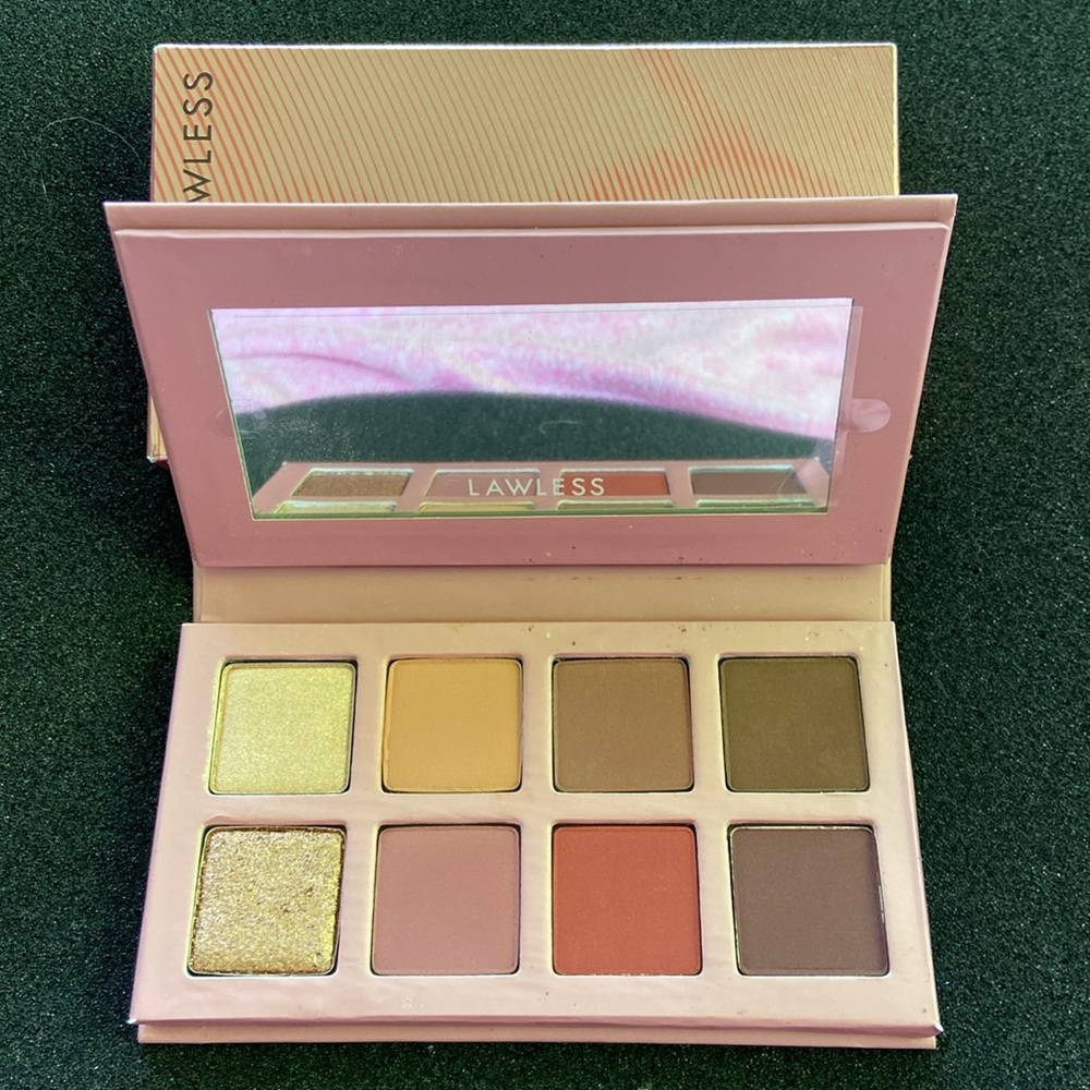 💗Lawless The Baby One palette